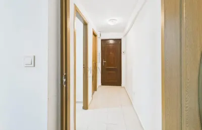 Apartament 1 camera-Centrala-Pod-Dambovita - foto 1