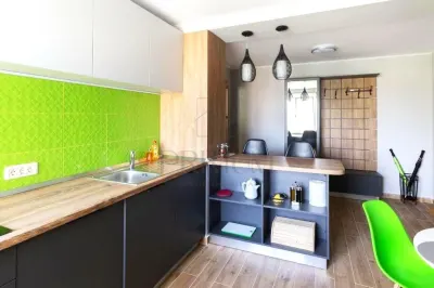 IULIUS MALL - BOTANIC - 3 CAMERE - ETAJ 5 - BLOC IZOLAT - LIFT - clima - RENOVAT - BOXA CF - Timisoara