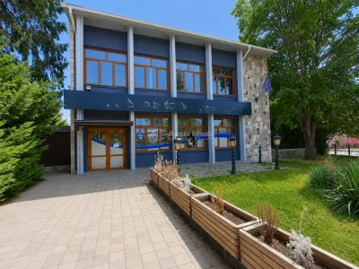 Spatiu de inchiriat generos centru Talmaciu - Talmaciu