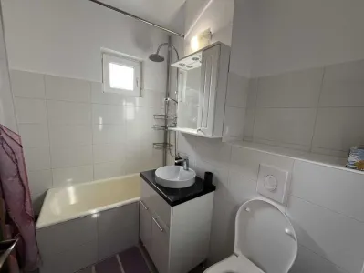 Apartament cu 3 Camere, decomandat, Cetate, Mercur, 2 bai,boxa - foto 6