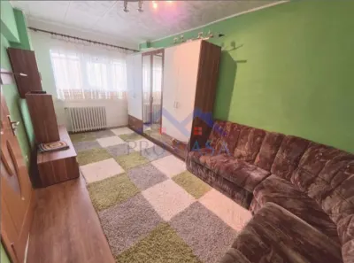 Apartament 2 camere decomandat, et.2, Cetate, zona Mercur - Alba Iulia
