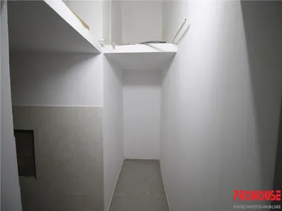 Spatiu comercial stradal -Milcov - foto 4