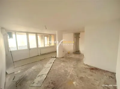Apartament 3 camere in Centrul Nou Brasov zona ONIX - foto 13
