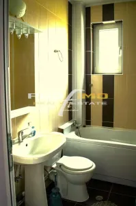 Pensiune 11 camere P+ 2E,, Statiunea Mamaia Nord - foto 14