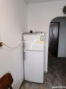 Zona Dacia, apartament decomandat 2 camere (62 mp),cu doua bai, etaj 4 - foto 3