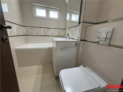 Cascada, Etaj 1, Apartament 3 Camere, mobilat si utilat complet - foto 13