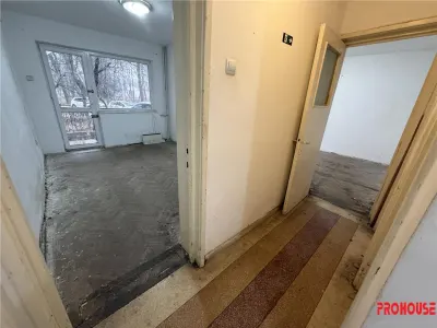 Apartament pretabil birouri - 40 mp - Aleea Parcului - foto 8