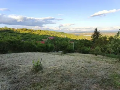 RECO Teren intravilan zona Podgoria - Oradea
