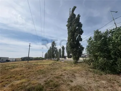 RECO Teren intravilan zona Borsului 5043 mp - foto 3