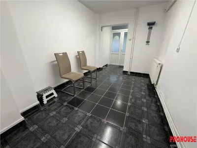 Orizont - stradal - Spatiu comercial - intrare separata - foto 7