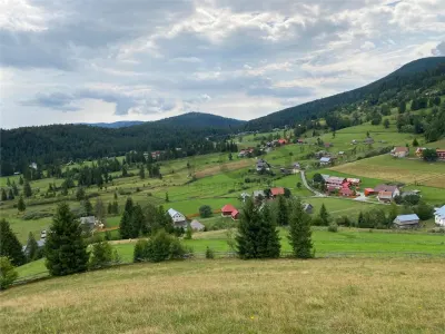 RECO Teren intravilan in Arieseni 1700mp cu Utilitati - Arieseni