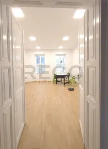 RECO Spatiu Comercial zona Centrala - foto 1