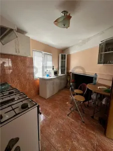 Reco Casa cu gradina Beius - foto 6