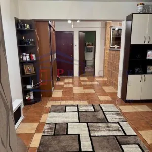 Apartament 3 camere | Obcini | Renovat | 3c-4363 - foto 2