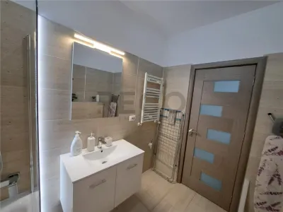 RECO Apartament central 3 camere + Parcare - foto 14