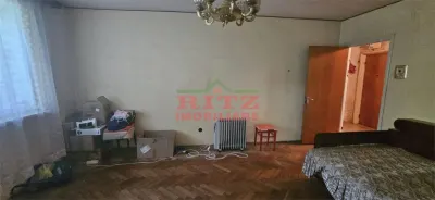APARTAMENT 2 CAMERE GARA - Caracal