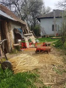 Nou! Casa+teren 1110mp, Com. Falcoiu! - foto 3