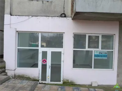 Vanzare spatiu comercial 76 mp - Comanesti, Republicii C1 (bariera) - Comanesti