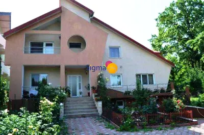 Casa de vanzare Bucium 1000mp teren - Iasi