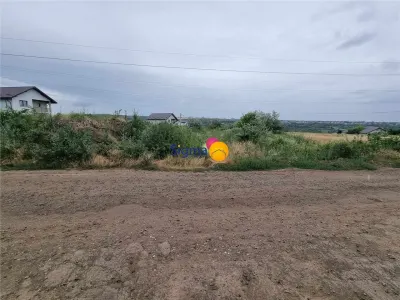 TEREN 2000 MP INTRAVILAN VALEA LUPULUI - foto 5