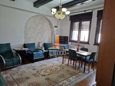 Apartament 3 camere in vila, etajul 1/S+P+1+M, zona Stefan cel Mare - Bucuresti