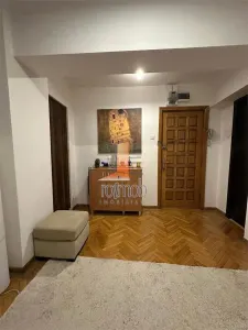 Calea Victoriei, apartament 3 camere, constructie 1983 - foto 2