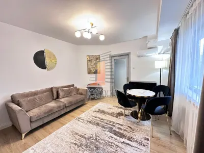 Apartament 2 camere, etajul 3/4, fara lift,  zona Romana - Bucuresti