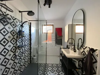 Apartament 2 camere, in vila, spatios, garaj, zona buna! - foto 11