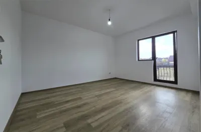 Capat CUG 2 camere D + gradina  40 mp + parcare Lunca Cetatuii - foto 3