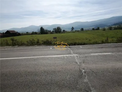 Teren intravilan in M. Ciuc langa Waberer''s - foto 2