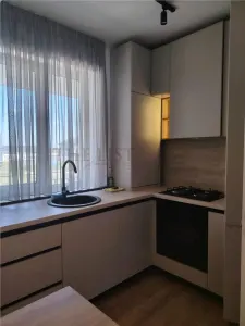 Inchiriere apartament 2 camere City Nord Tunari - foto 6