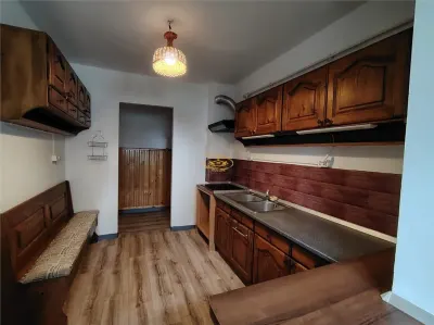 Apartament cu 2 camere (Odorheiu Secuiesc, str. Victoriei nr. 26) - Odorheiu Secuiesc