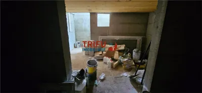 Casa de vanzare zona Piata Cetate ! - foto 9