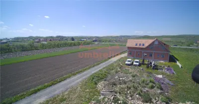Vila - Pensiune de vanzare, 18 camere in Fundatura-Iclod, Cluj ! - foto 3