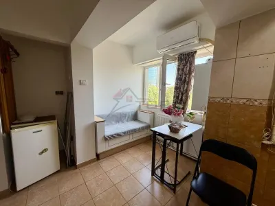 Inchiriere apartament 1 camera decomandat - Centru - foto 4