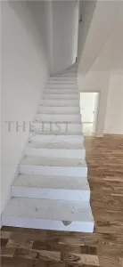 De Vanzare | Casa cu 4 camere | Otopeni - foto 11