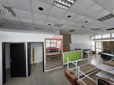 Spatiu Comercial la Doar Cativa Pasi de Promenada - Mamaia Zona Cazino - foto 12
