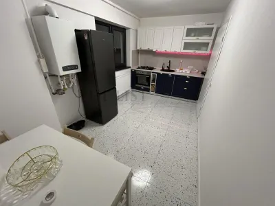 De Vanzare | Apartament 3 camere | Pipera - foto 3