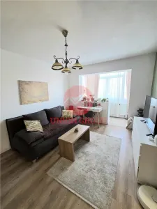 Apartament 3 Camere, Semidecomandat, Zona Dacia - Constanta