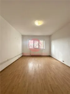 Apartament 4 Camere Decomandat, Etaj 2, Zona KM 4-5 - Constanta