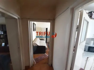 Apartament de vanzare 3 camere etaj intermediar - foto 3