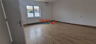 Casa de inchiriat 4 camere zona Centru - foto 15