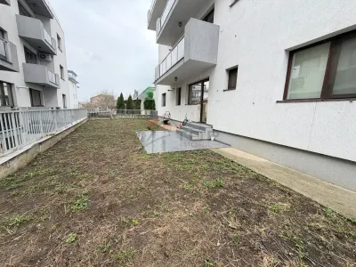 Apartament 2  Decomandat - Moara de vant - Gradina 80mp - Iasi