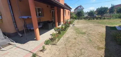 Casa de vanzare 2000 mp teren Micesti - foto 3