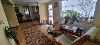 Casa de vanzare in Partos pretabila pt 2 familii - foto 6