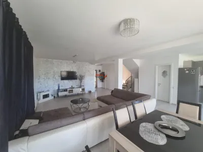 Casa individuala de vanzare in Alba Iulia mobilata si utilata - foto 3