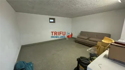 Spatiu Comercial de vanzare zona buna - foto 8