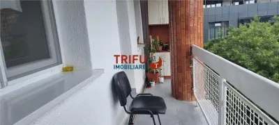 Apartament 3 camere de inchiriat zona Centru etaj intermediar - foto 14