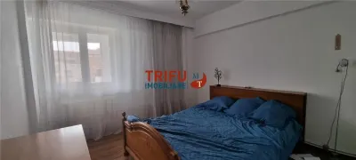 Apartament 3 camere de inchiriat zona Centru etaj intermediar - foto 7