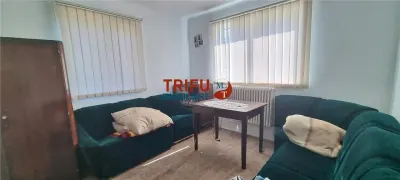 Casa de vanzare zona Centru, 1426 mp teren - foto 2